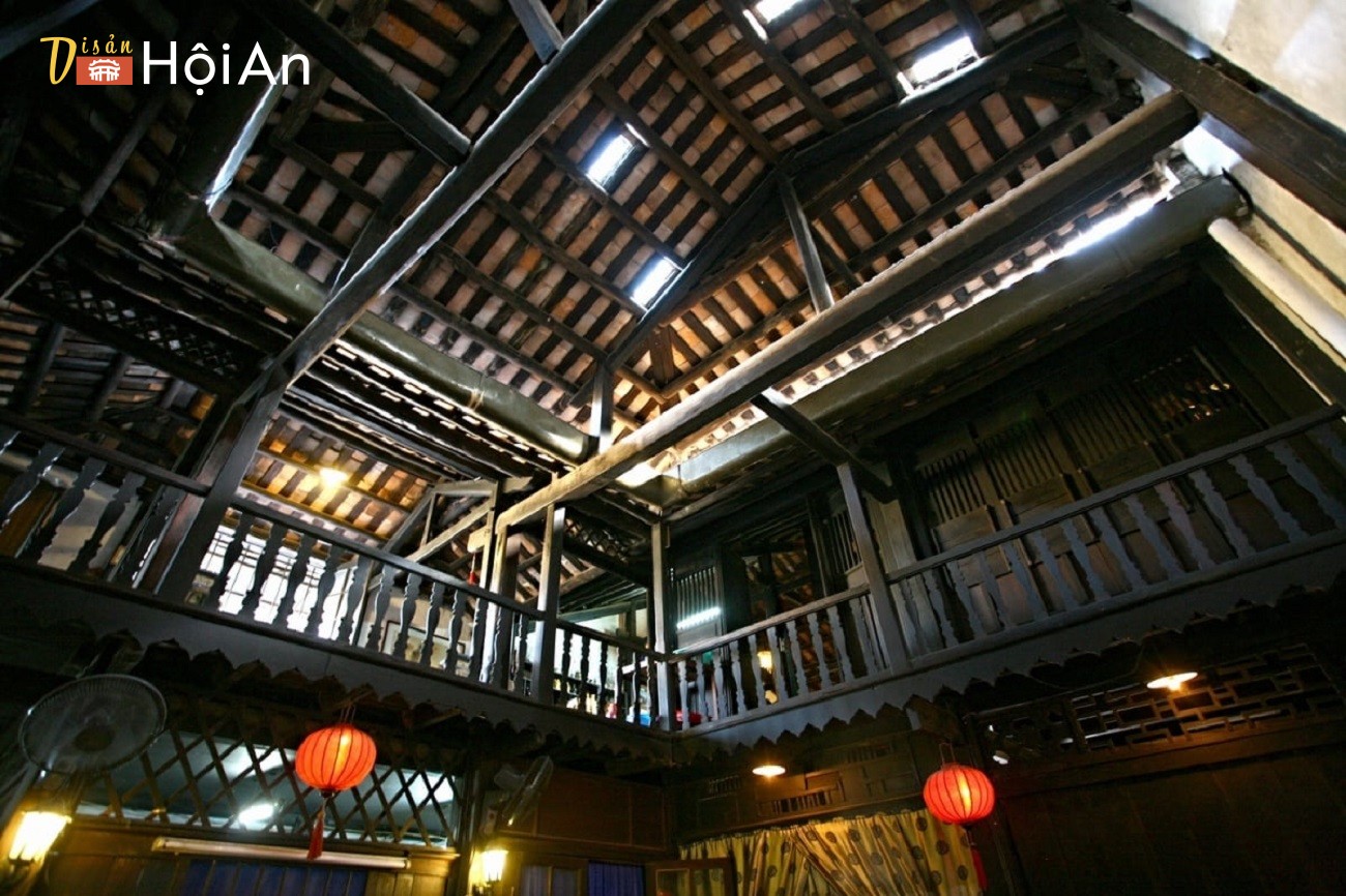 Nhà cổ Phùng Hưng Nhà cổ Phùng Hưng