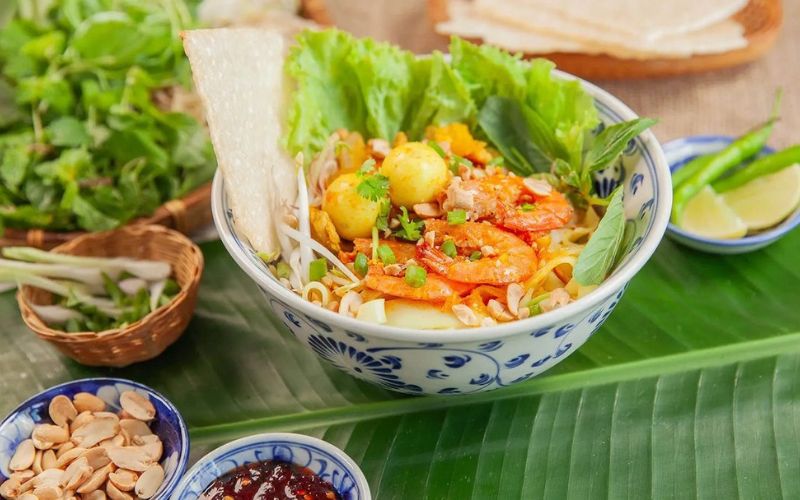 quảng trường sông hoài hội an