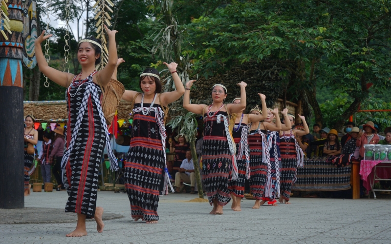 Khu du lịch sinh thái Cổng Trời Đông Giang