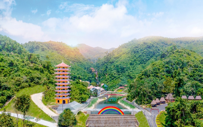 Khu du lịch sinh thái Cổng Trời Đông Giang