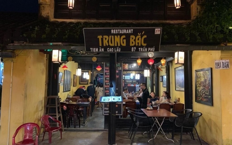 Cao lầu Hội An quán nào ngon