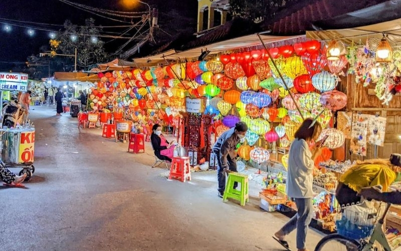 Hội An ban đêm