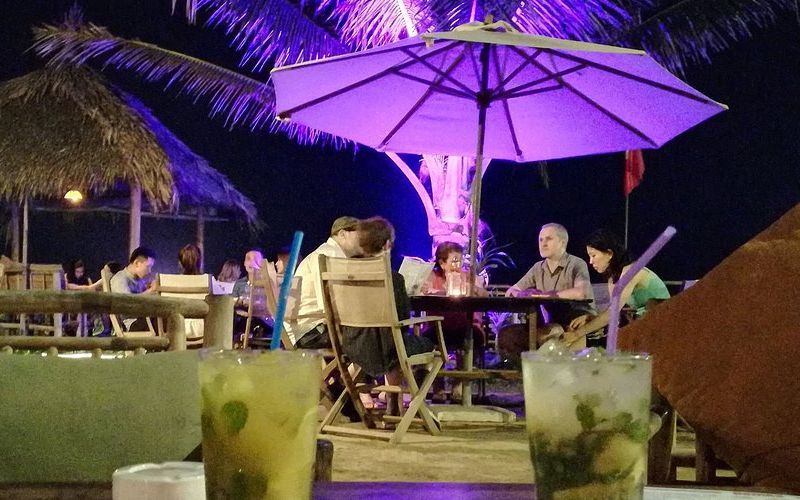 Quán bar Hội An